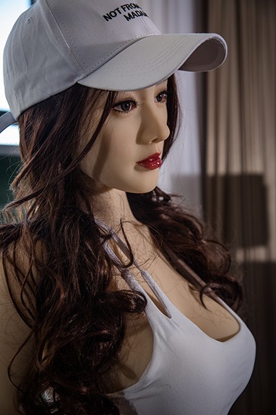 アダルト 芸能人ラブドール