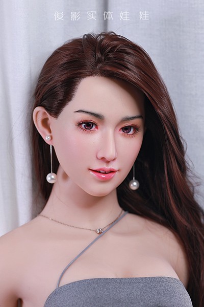 中国女優 ラブドール 志玲