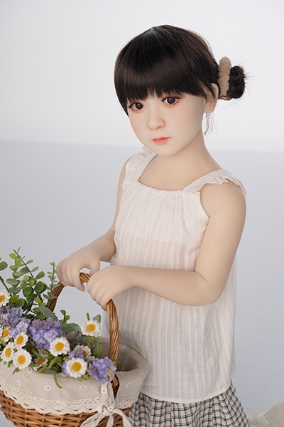 ロリラブドール