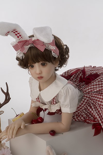 Aカップ ラブドール