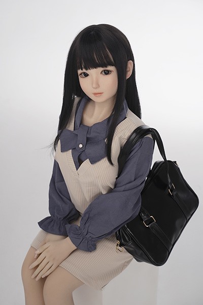 清楚系ラブドール
