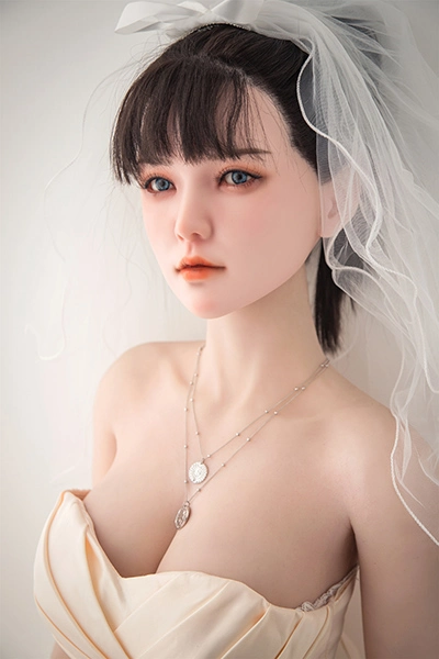 ラブドール 巨乳