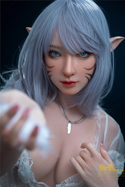 エルフ ラブドール コスプレ