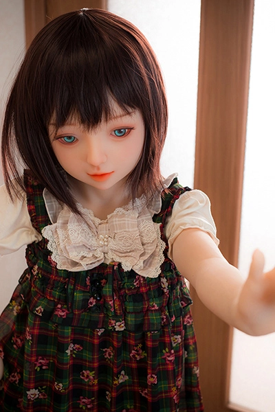 ダッチワイフ 色気 小柄