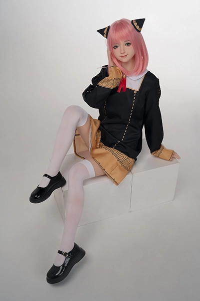 アーニャ コスプレラブドール