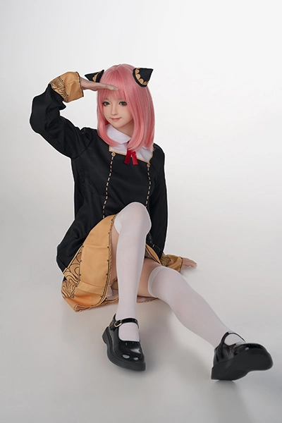 アーニャ ラブドール