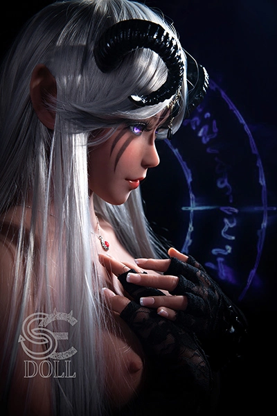 エロ 悪魔 女王 ラブドール