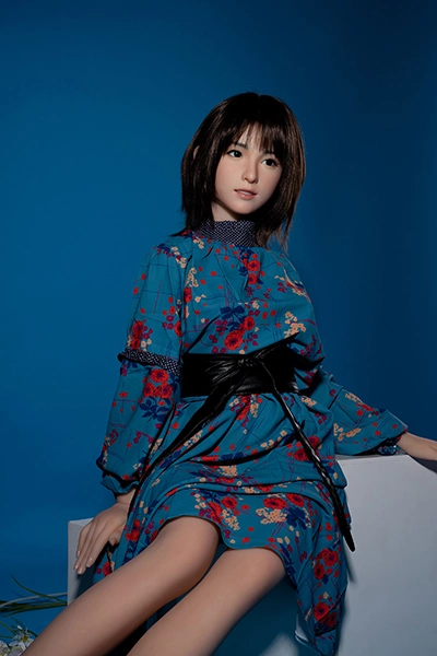 清楚 リアルドール アイドル