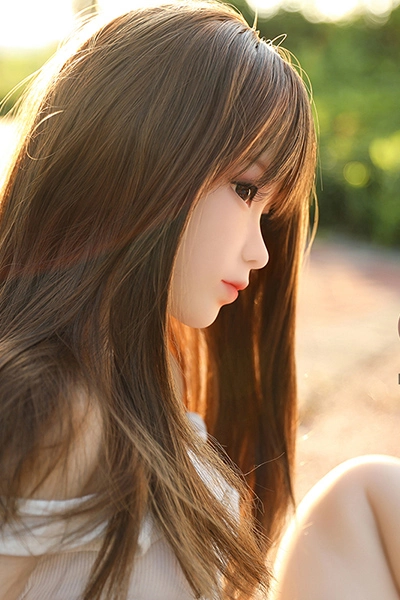 TPE製リアルドール小さな胸