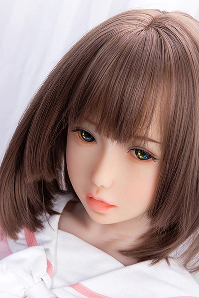 ロリ系ダッチワイフ小胸