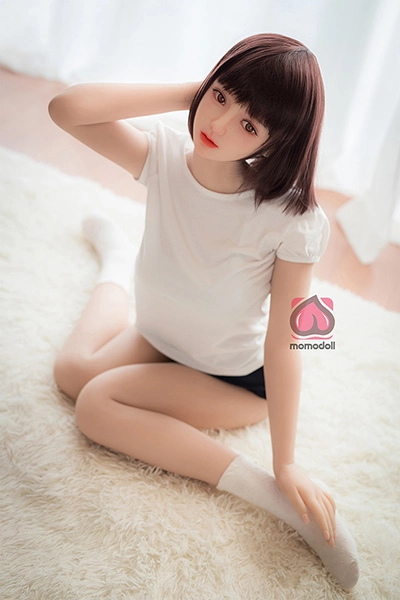 可愛い 大きな胸 ダッチワイフ