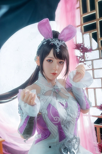 とらたいりく こぶいち コスプレラブドール