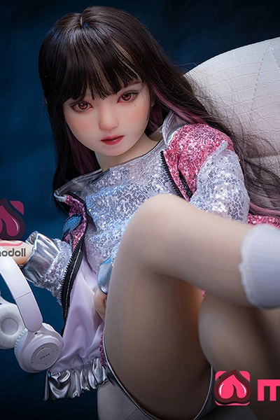 132cm 少女 妊婦ラブドール