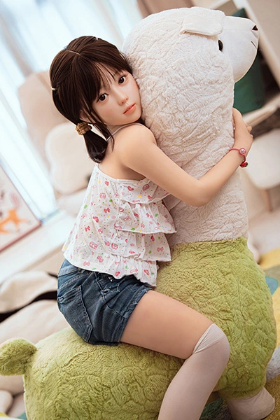 MLW DOLL 小柄リアルドール
