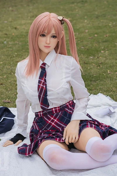 巨乳 JK 制服 セックスドール