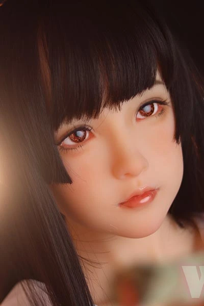  清楚系ラブドール