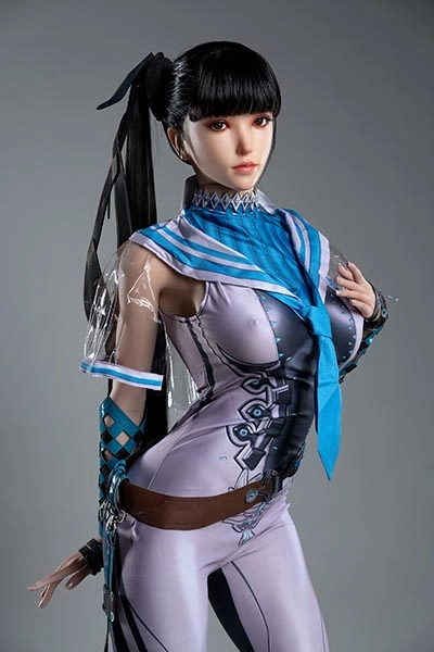 コスプレ美少女ドール
