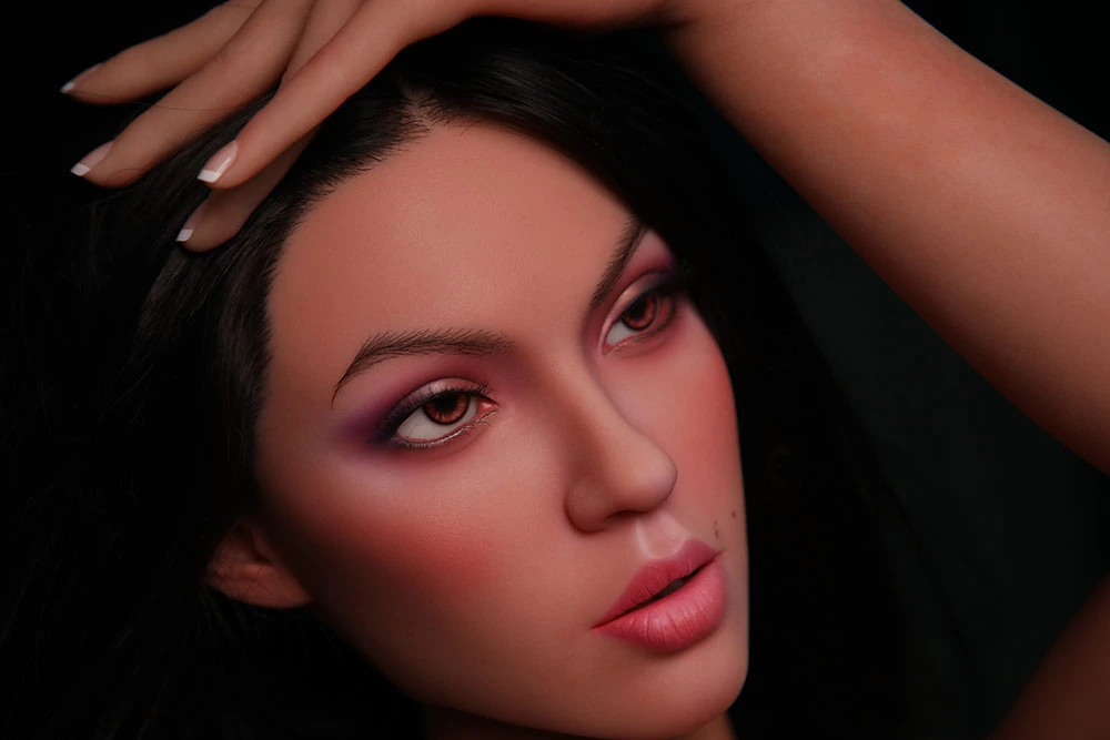 Top Fire Doll フルシリコン製 ラブドール