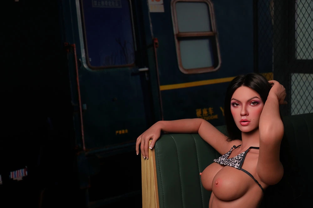 スレンダー外人 ラブドール