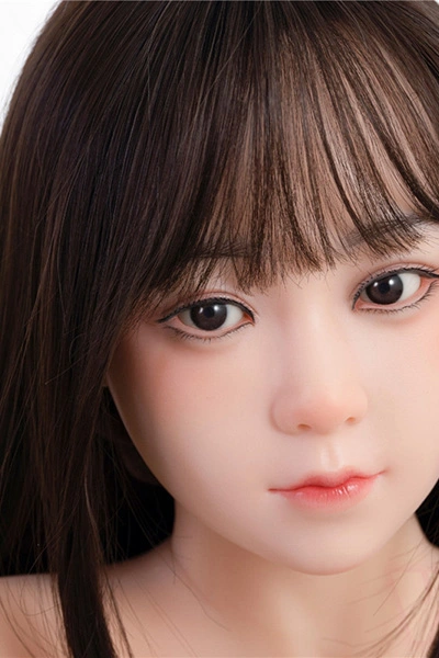 幼顔可愛いロリ系アダルトドール